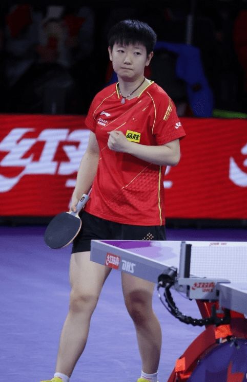 它迫使俱乐 它迫使俱乐