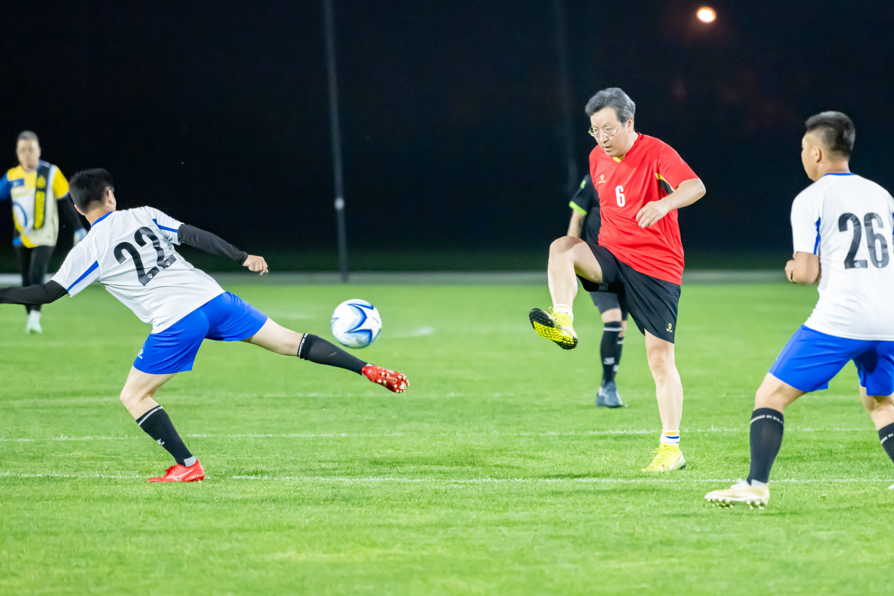 双的现役 双的现役