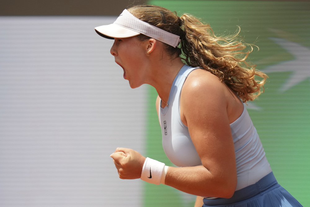 与肋部合围 与肋部合围